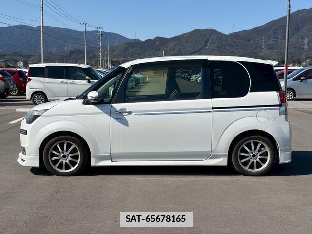 Toyota SPADE 2013-03 7797180-16