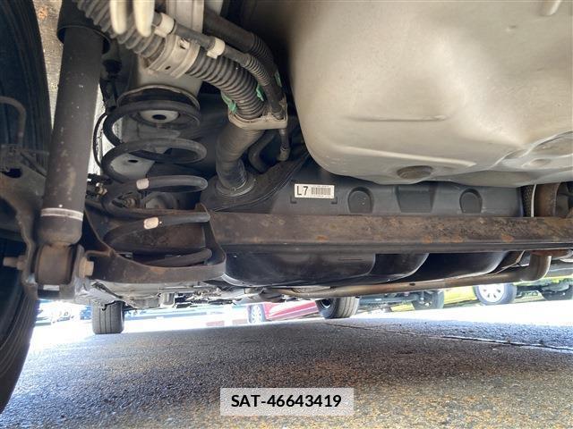 Toyota SPADE 2013-05 7804107-18