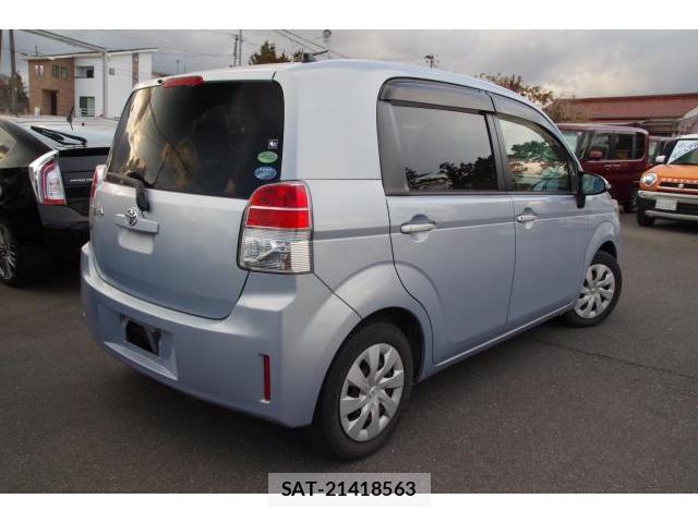 Toyota SPADE 2013-02 7806416-15