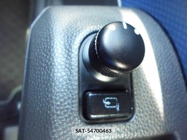 Suzuki SPLASH 2011-09 7804377-12