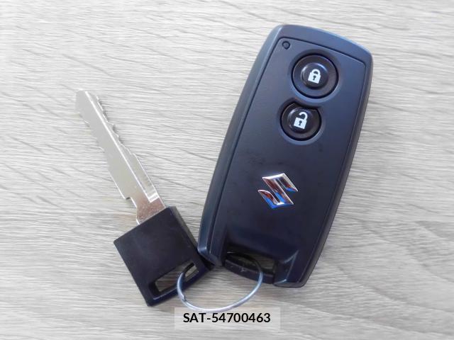 Suzuki SPLASH 2011-09 7804377-14
