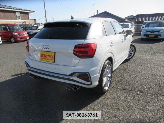 Audi SQ2 2024-10 7803296-13