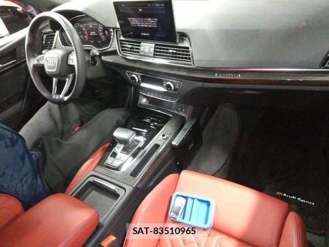 Audi SQ5 2022-04 7810386-2