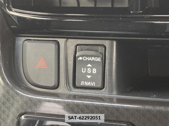Subaru STELLA 2018-01 7804786-15