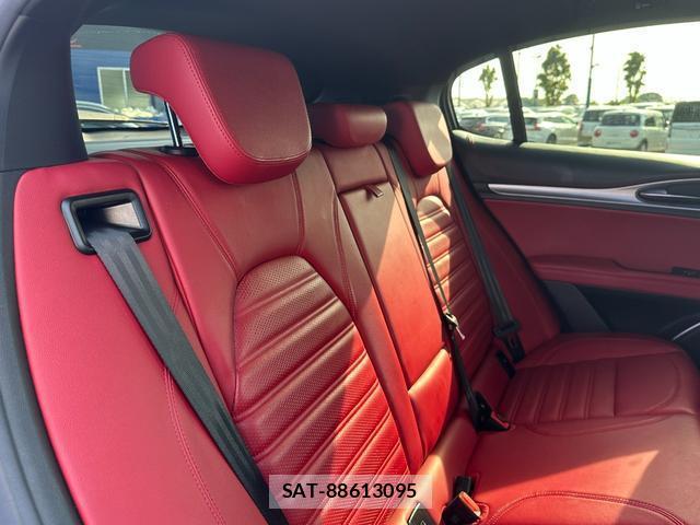 ALFA ROMEO STELVIO 2019-09 7803617-19