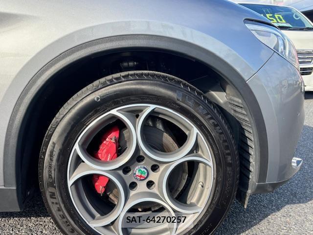 ALFA ROMEO STELVIO 2019-01 7809781-8