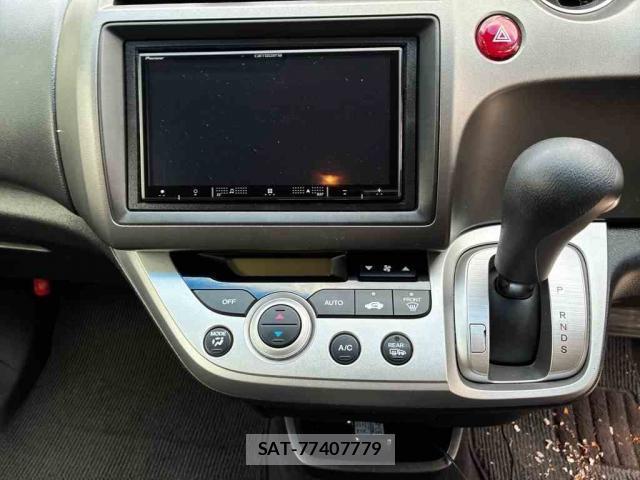 Honda STREAM 2012-09 7793801-2