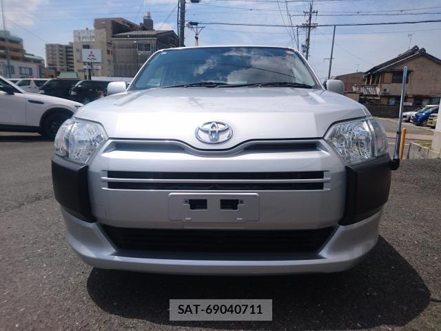 Toyota SUCCEED 2018-04 7797704-9