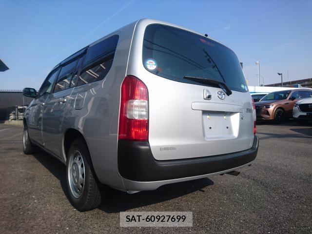Toyota SUCCEED 2018-04 7797705-14