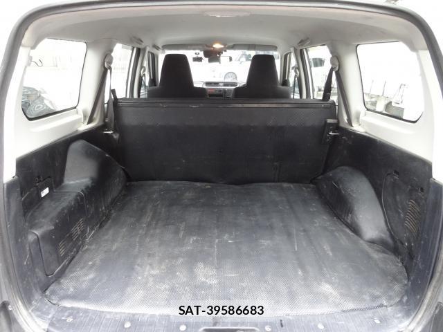 Toyota SUCCEED 2019-04 7805205-12