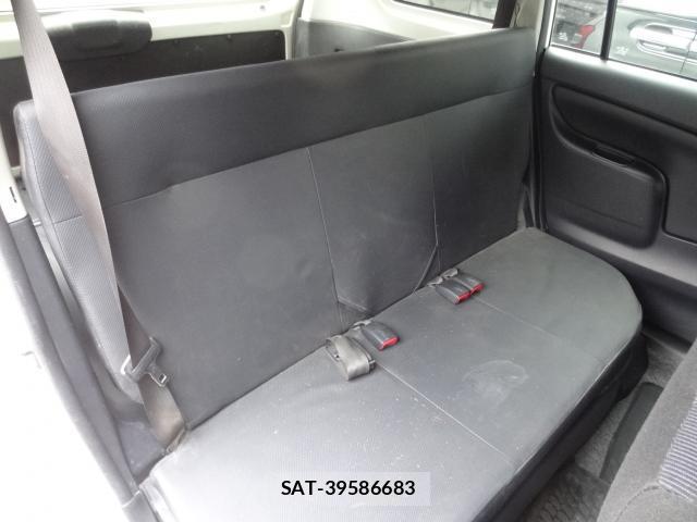 Toyota SUCCEED 2019-04 7805205-4