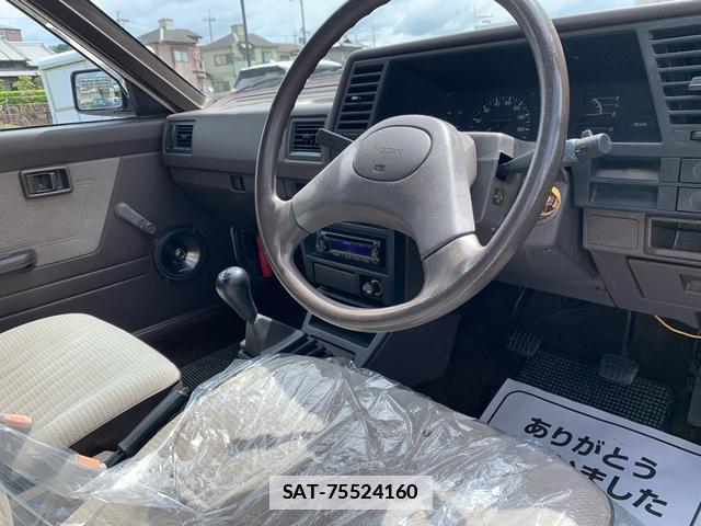 Nissan SUNNY CALIFORNIA 1990-01 7808004-10
