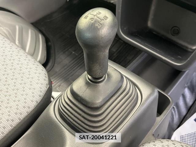 Suzuki SUPER CARRY 2023-03 7802019-2