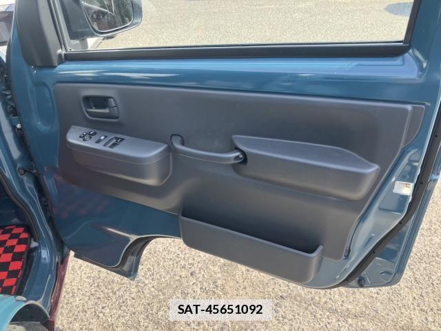 Suzuki SUPER CARRY 2024-06 7810199-12