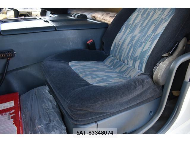 MITSUBISHI FUSO SUPER GREAT 2002-03 7796527-9