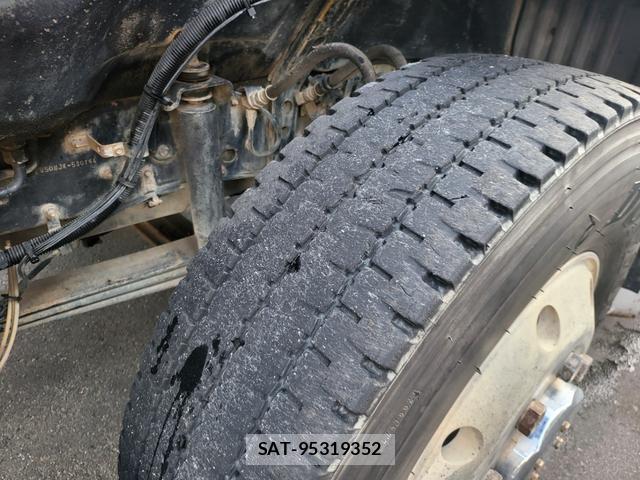 MITSUBISHI FUSO SUPER GREAT 2003-09 7798018-17