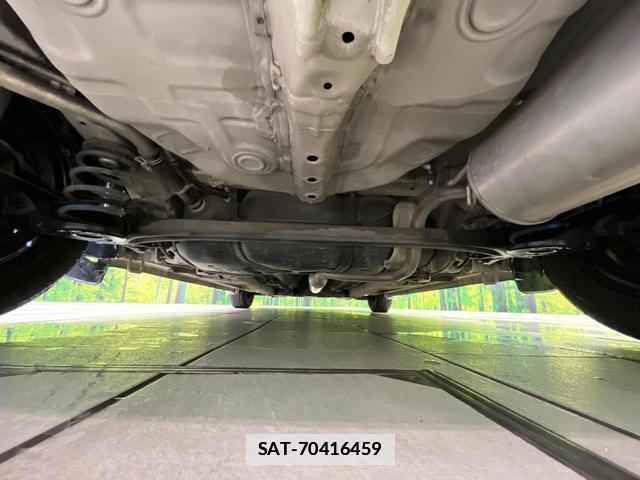 Suzuki SWIFT 2014-01 7793315-18