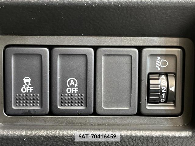 Suzuki SWIFT 2014-01 7793315-6