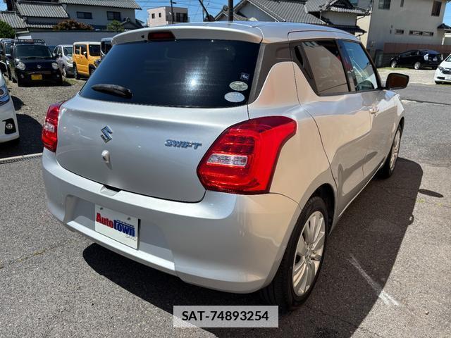 Suzuki SWIFT 2017-10 7793568-10