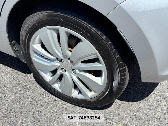 Suzuki SWIFT 2017-10 7793568-17