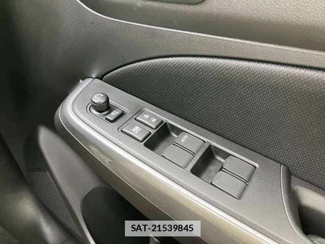 Suzuki SWIFT 2023-08 7793677-12
