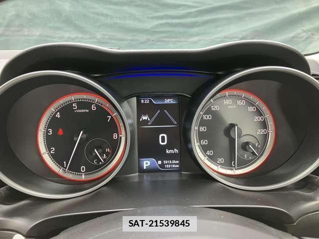 Suzuki SWIFT 2023-08 7793677-9