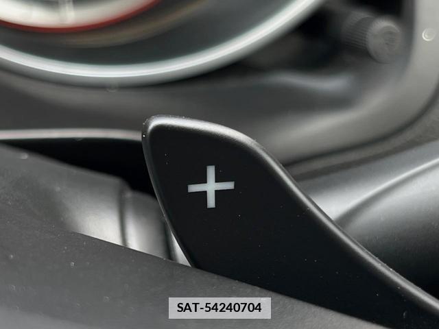 Suzuki SWIFT 2018-05 7794235-6