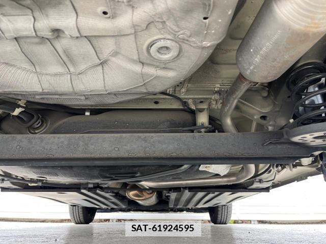 Suzuki SWIFT 2019-08 7795217-19