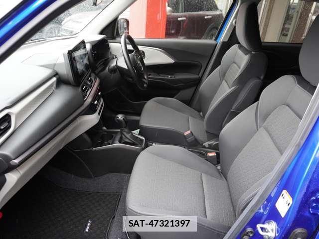 Suzuki SWIFT 2023-12 7795540-11