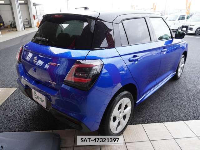 Suzuki SWIFT 2023-12 7795540-4