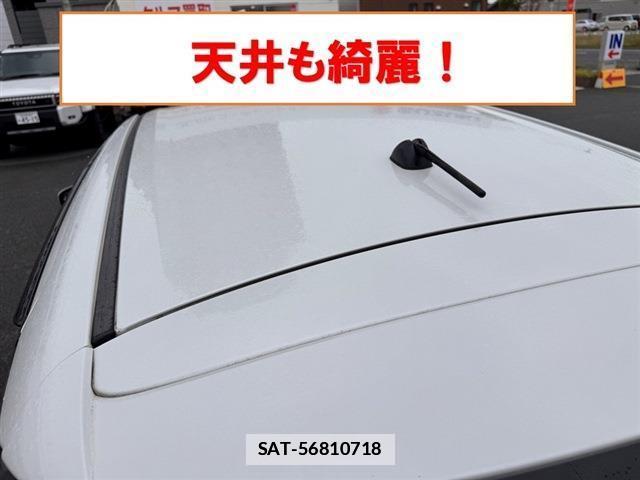 Suzuki SWIFT 2017-03 7795559-10