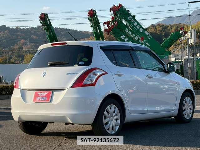 Suzuki SWIFT 2013-02 7795633-1
