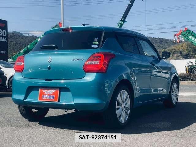 Suzuki SWIFT 2018-02 7795815-4