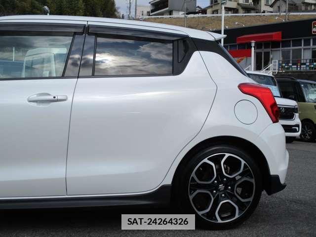 Suzuki SWIFT 2019-04 7795924-15