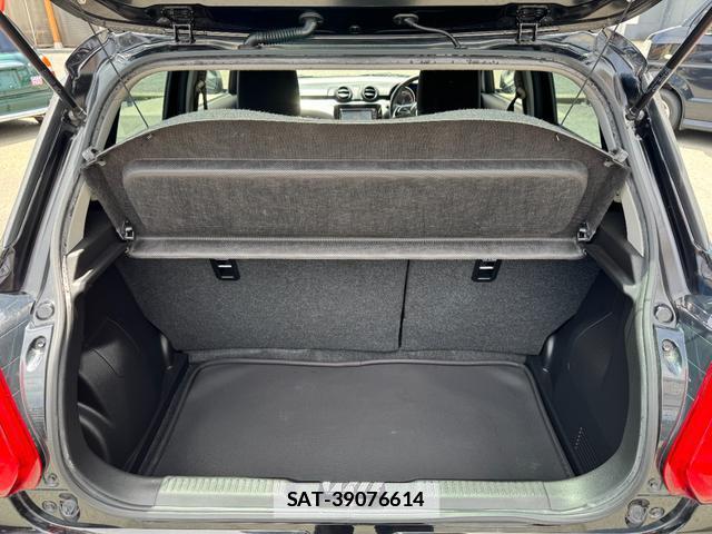 Suzuki SWIFT 2018-06 7796410-16