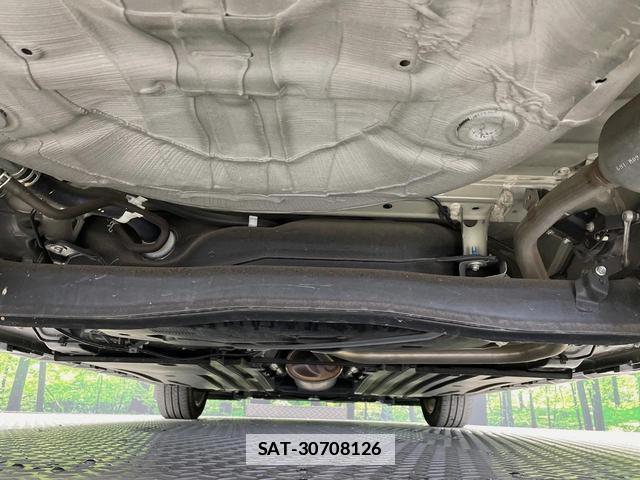 Suzuki SWIFT 2024-04 7796937-18