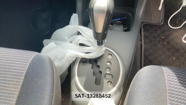 Suzuki SWIFT 2008-10 7799714-16