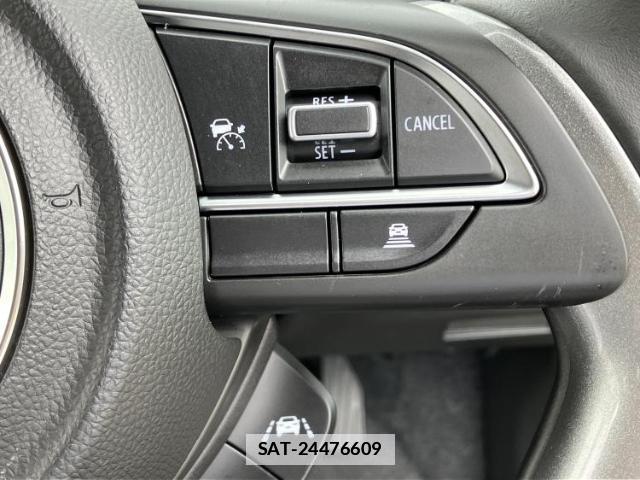 Suzuki SWIFT 2022-04 7800656-16