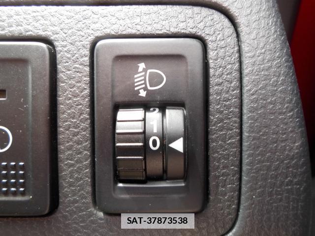 Suzuki SWIFT 2010-07 7804383-8
