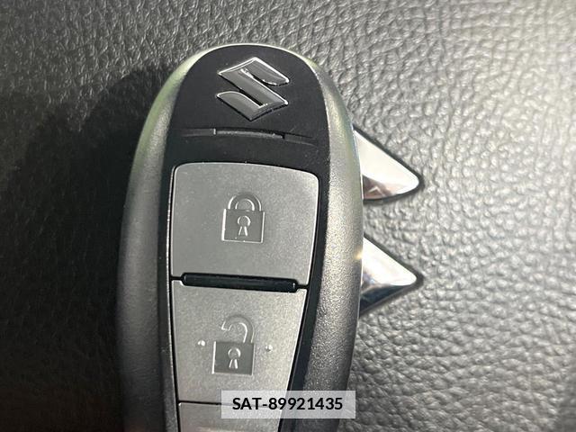 Suzuki SWIFT 2014-01 7804472-6