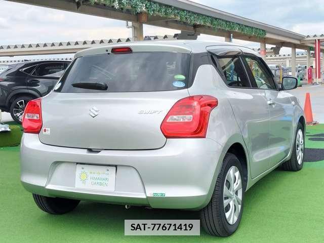 Suzuki SWIFT 2018-03 7805387-1