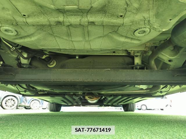 Suzuki SWIFT 2018-03 7805387-8
