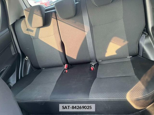 Suzuki SWIFT 2015-02 7805871-15
