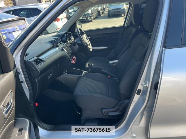 Suzuki SWIFT 2019-02 7805878-11