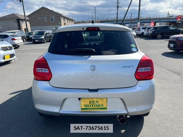 Suzuki SWIFT 2019-02 7805878-7