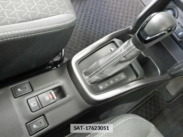 Suzuki SWIFT 2024-08 7810735-10