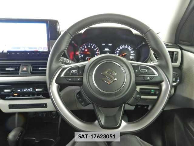 Suzuki SWIFT 2024-08 7810735-7