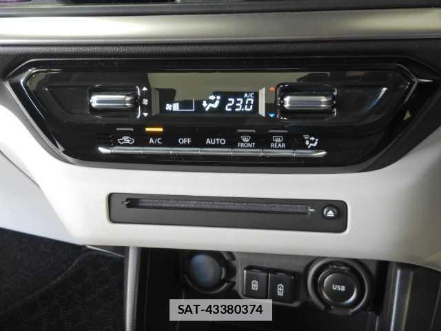 Suzuki SWIFT 2024-01 7810748-9