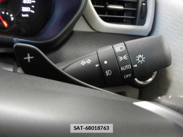 Suzuki SWIFT 2023-12 7810781-8