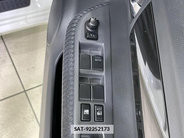 Suzuki SWIFT 2009-09 7810939-5